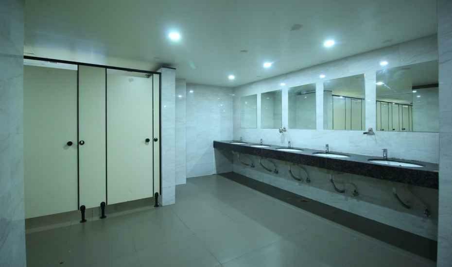 In & Out Dormitory Ahmedabad Exterior foto